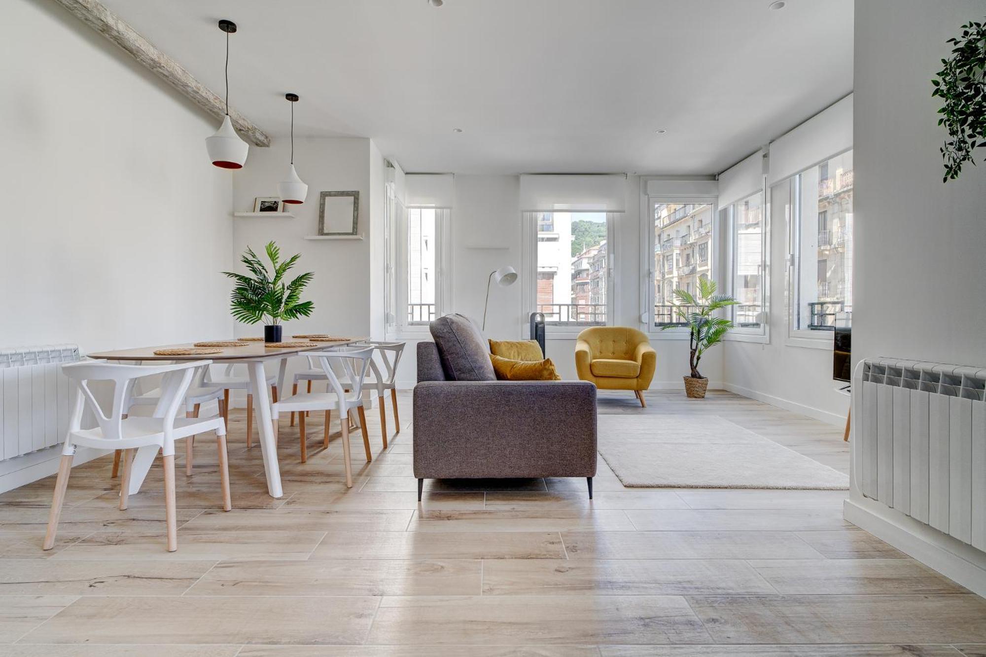 Apartamentos Gran Via By Sanse Holidays 圣塞瓦斯蒂安 外观 照片
