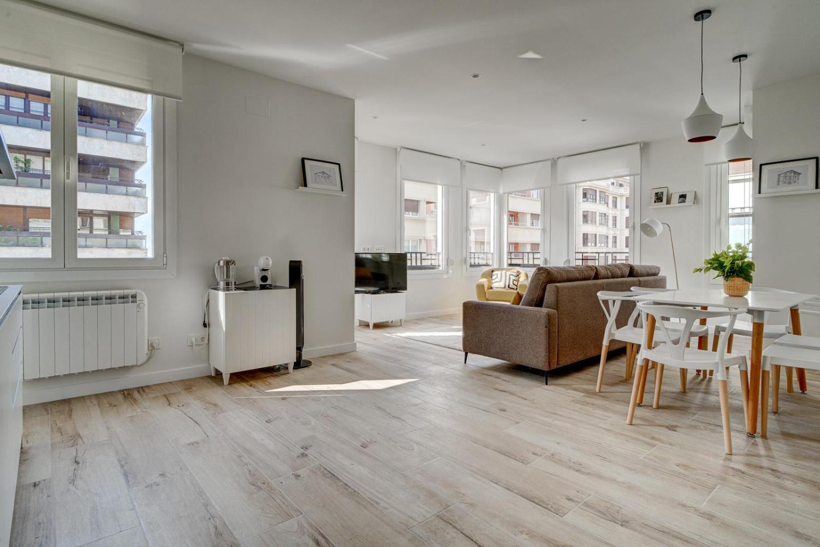 Apartamentos Gran Via By Sanse Holidays 圣塞瓦斯蒂安 外观 照片