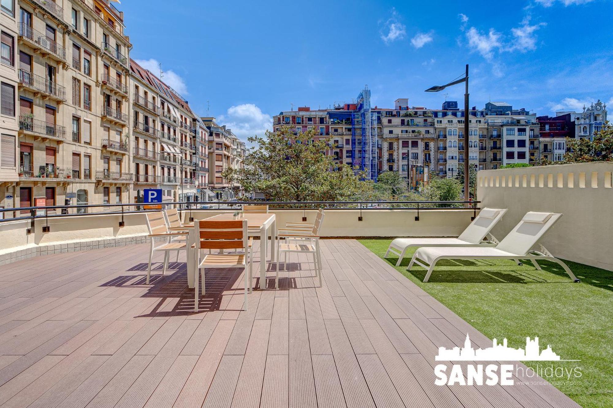Apartamentos Gran Via By Sanse Holidays 圣塞瓦斯蒂安 外观 照片