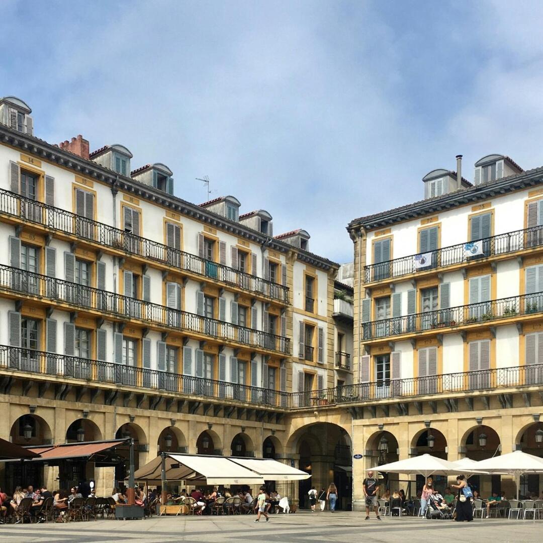 Apartamentos Gran Via By Sanse Holidays 圣塞瓦斯蒂安 外观 照片